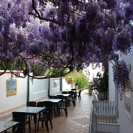 Hotel 4 Stagioni *