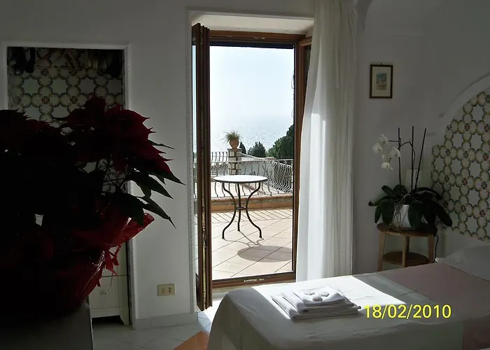 4 Stagioni Hotel *
