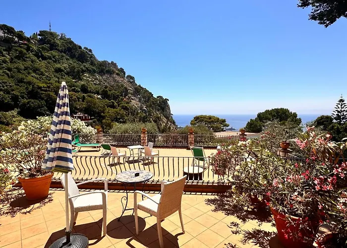 Ξενοδοχείο 4 Stagioni *